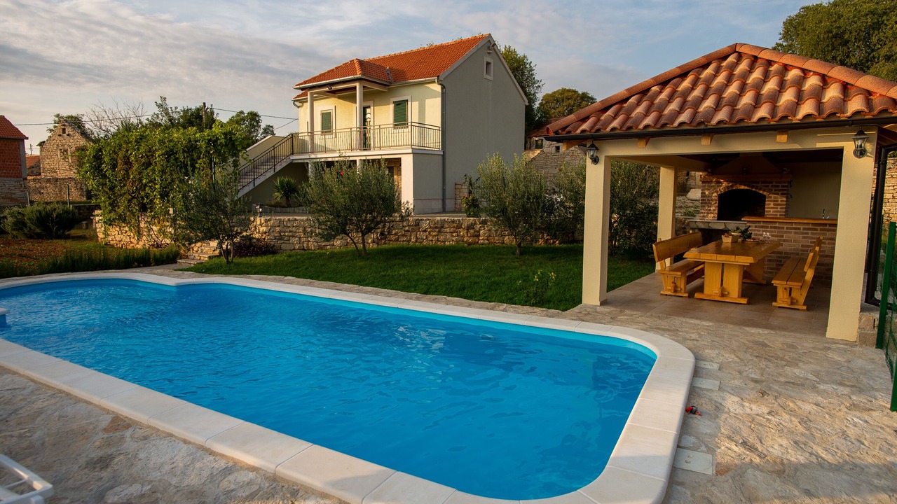 Photo of Outdoor in Drnis
