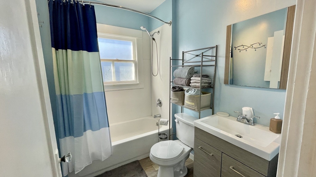 Photo of Bathroom in Central San Pedro