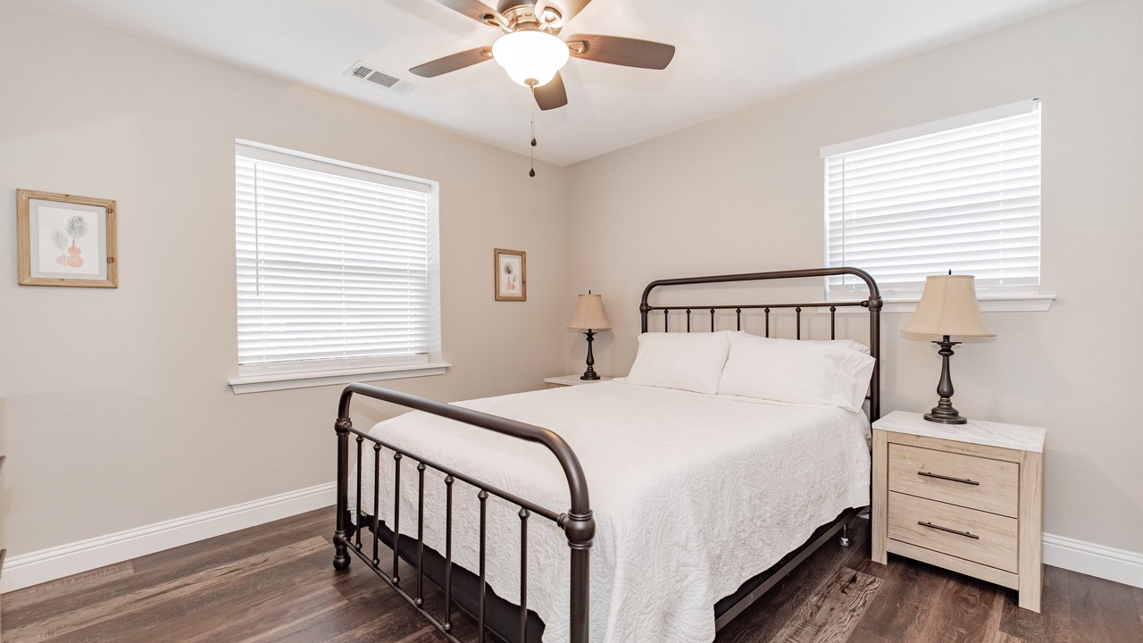 Photo of Bedroom in Lewisville