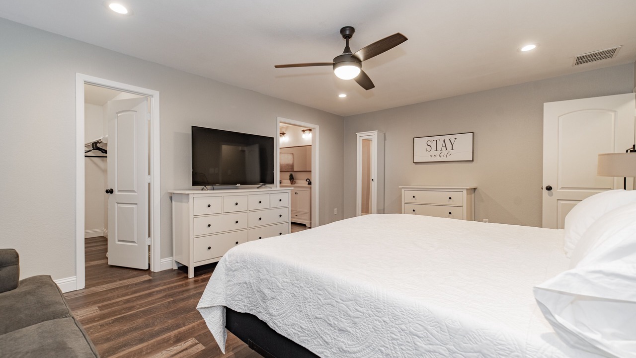 Photo of Bedroom in Lewisville
