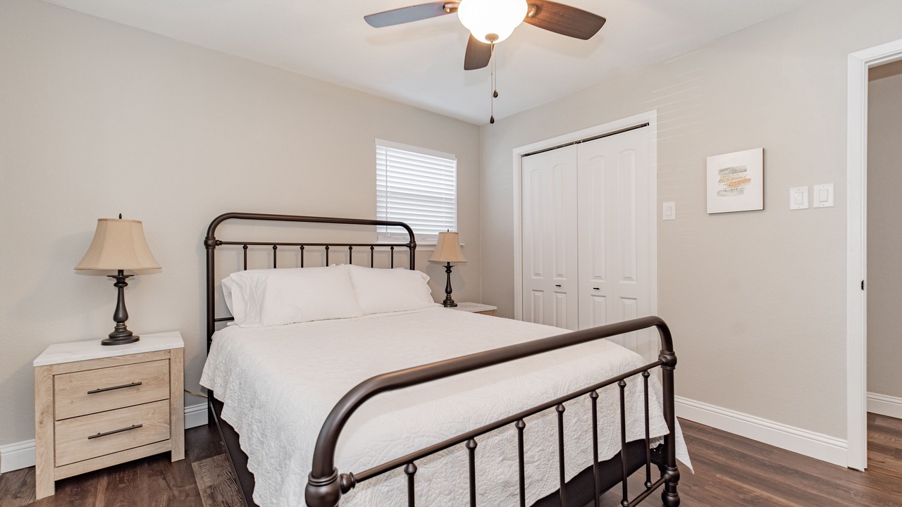 Photo of Bedroom in Lewisville