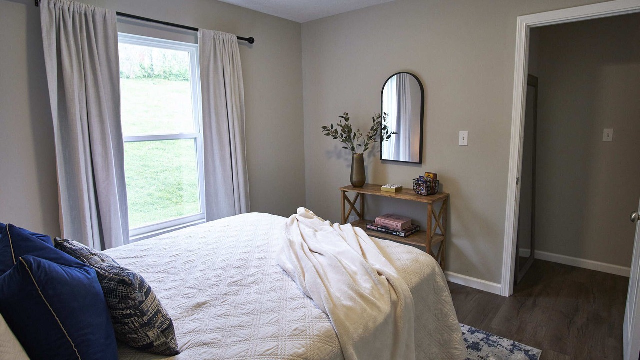 Photo of Bedroom in Knoxville