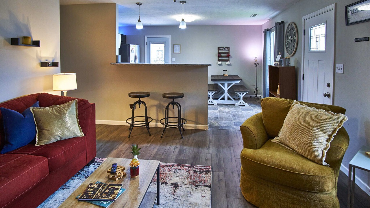 Photo of Livingroom in Knoxville