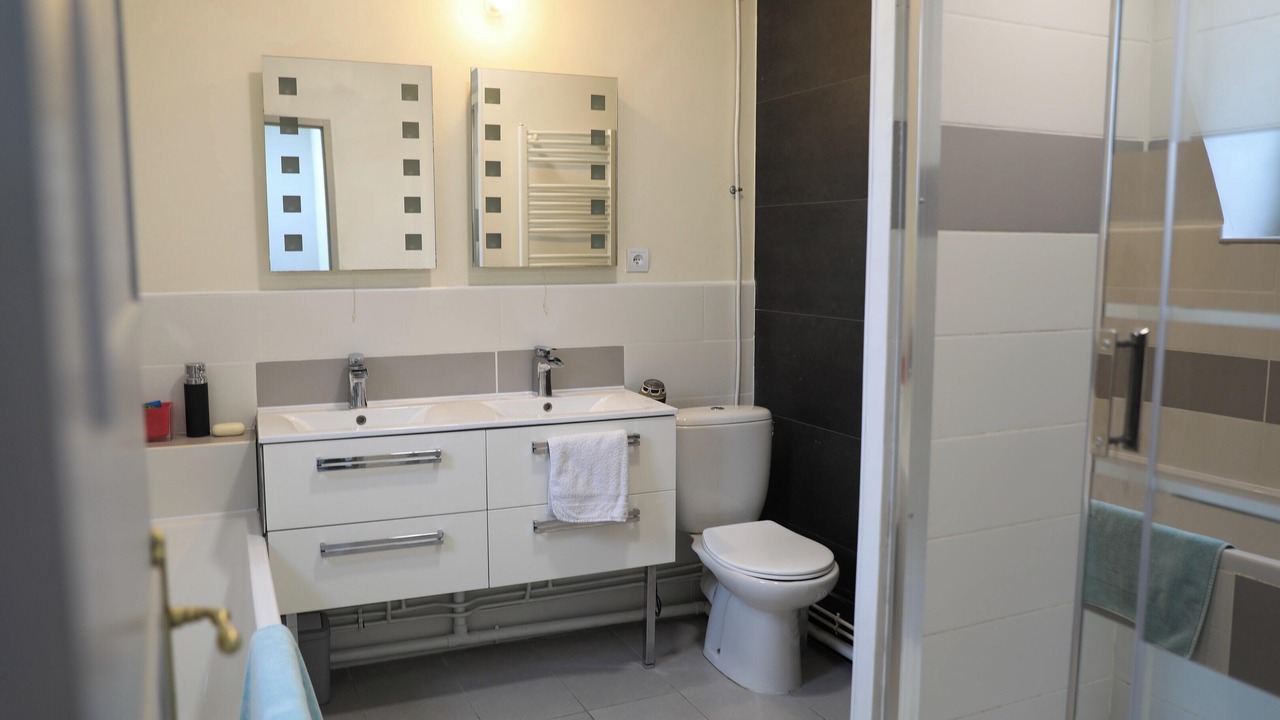 Photo of Bathroom in Arques-la-Bataille