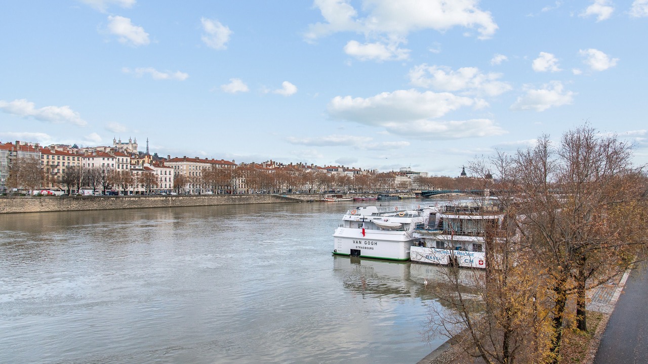 Photo of Others in Yves Farge - Le Fleuve