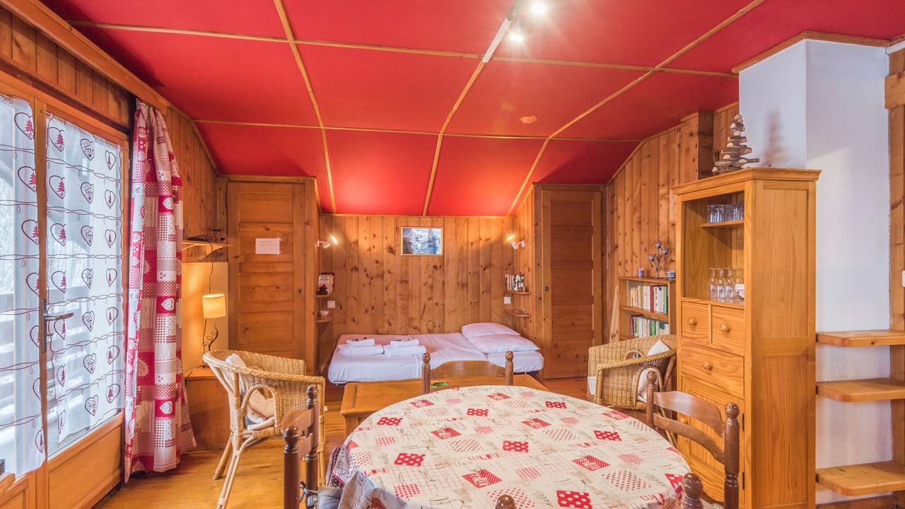 Photo of Bedroom in Les Bossons