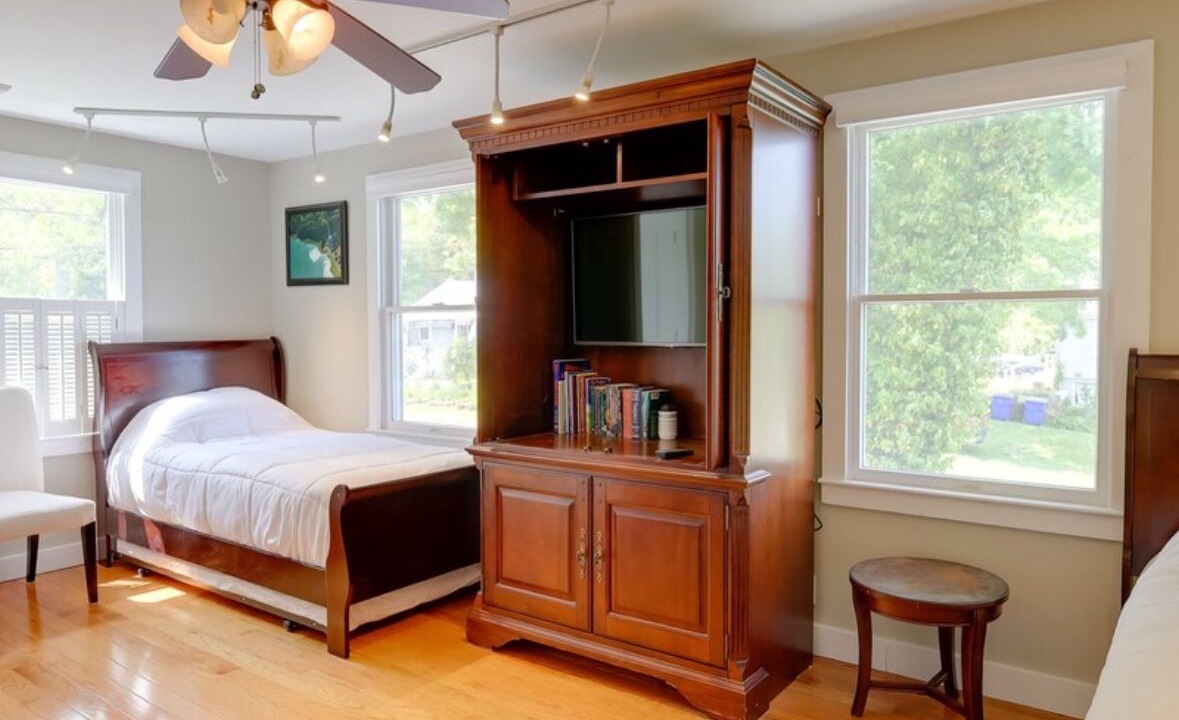 Photo of Others in Monument Beach