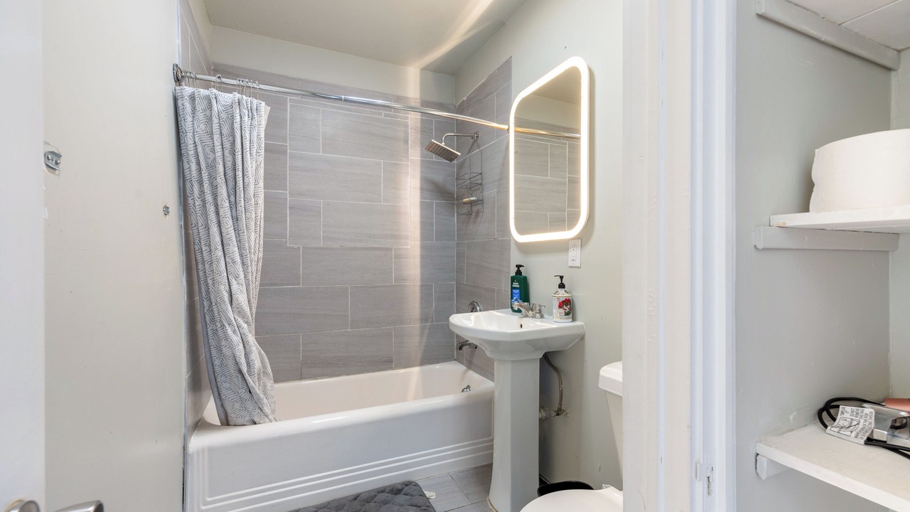 Photo of Bathroom in Highland Park