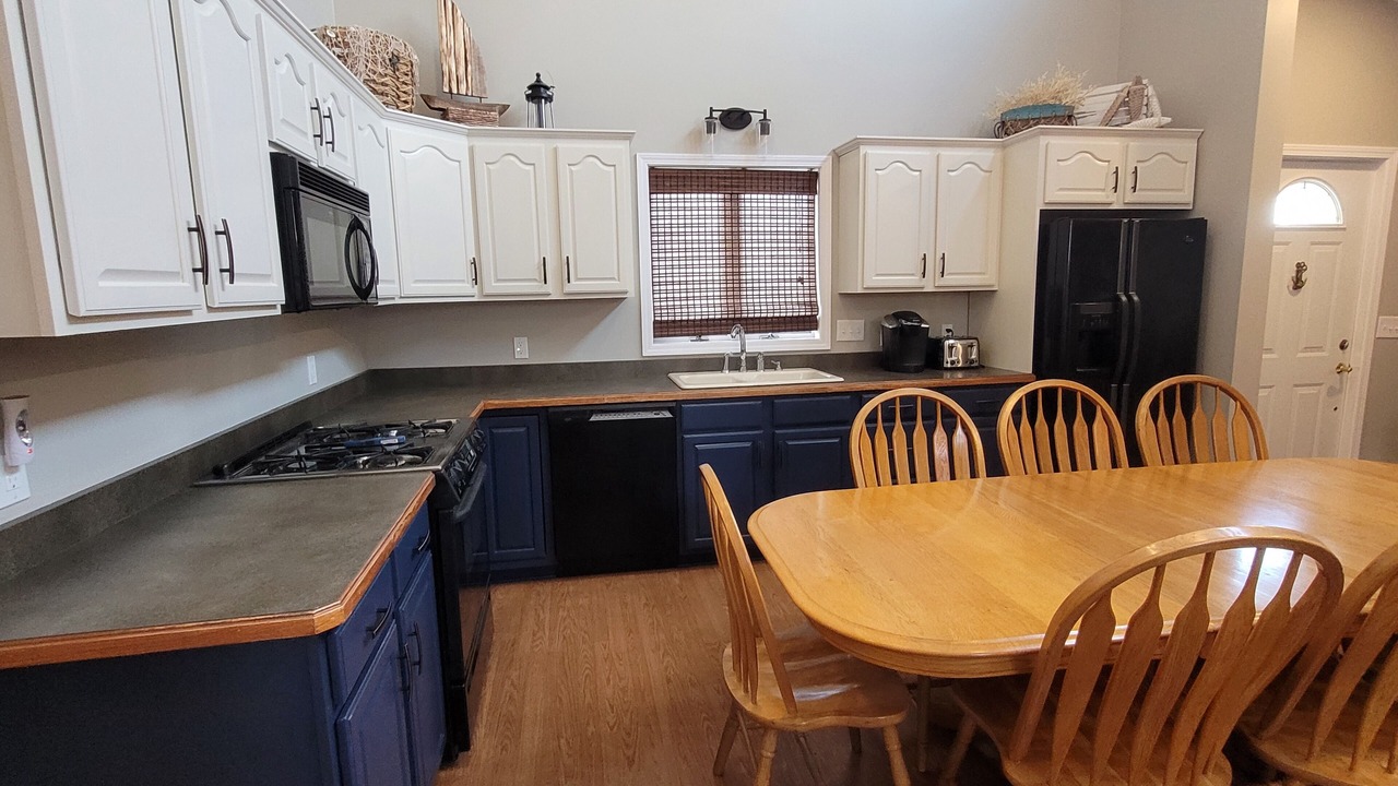 Photo of Kitchen in Sylvan Beach