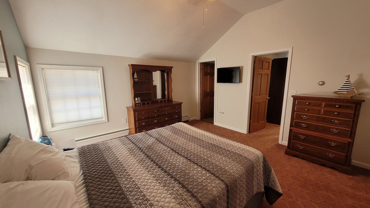 Photo of Bedroom in Sylvan Beach