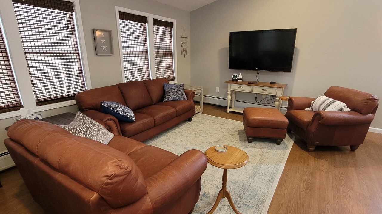 Photo of Livingroom in Sylvan Beach