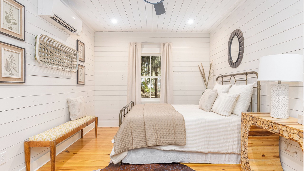 Photo of Bedroom in Darien