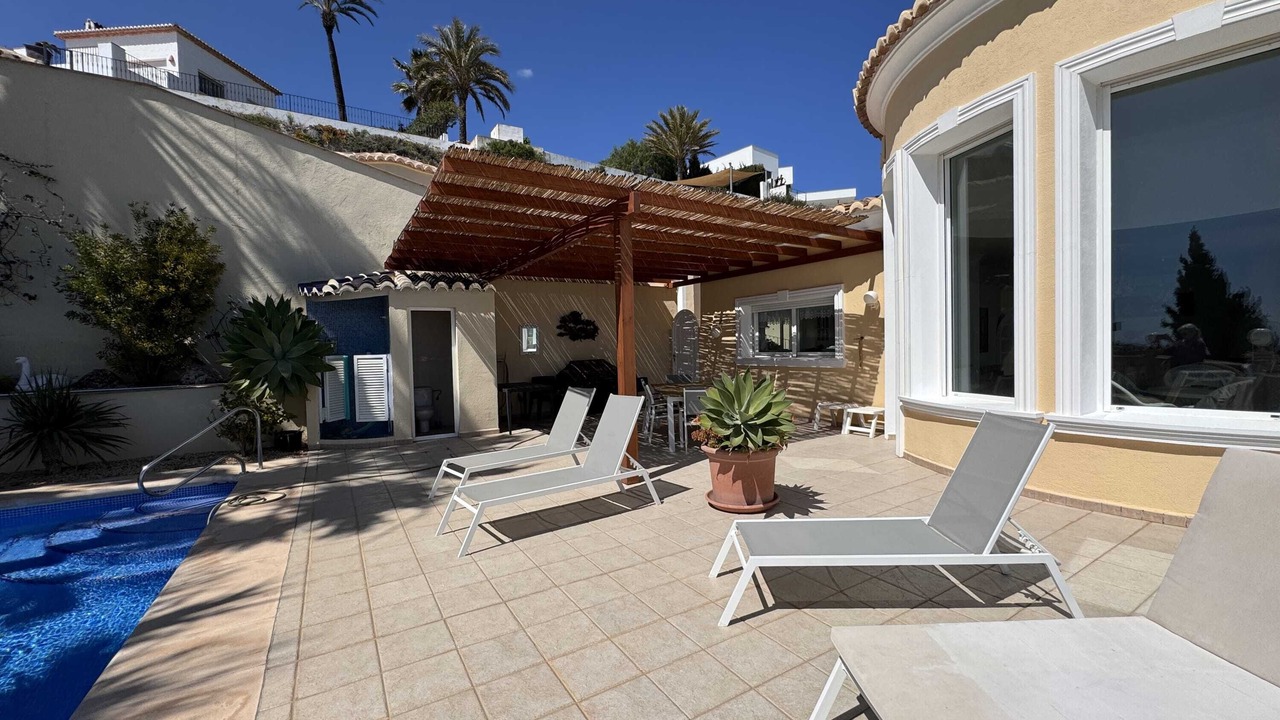 Photo of Patio Balcony in Benimeit