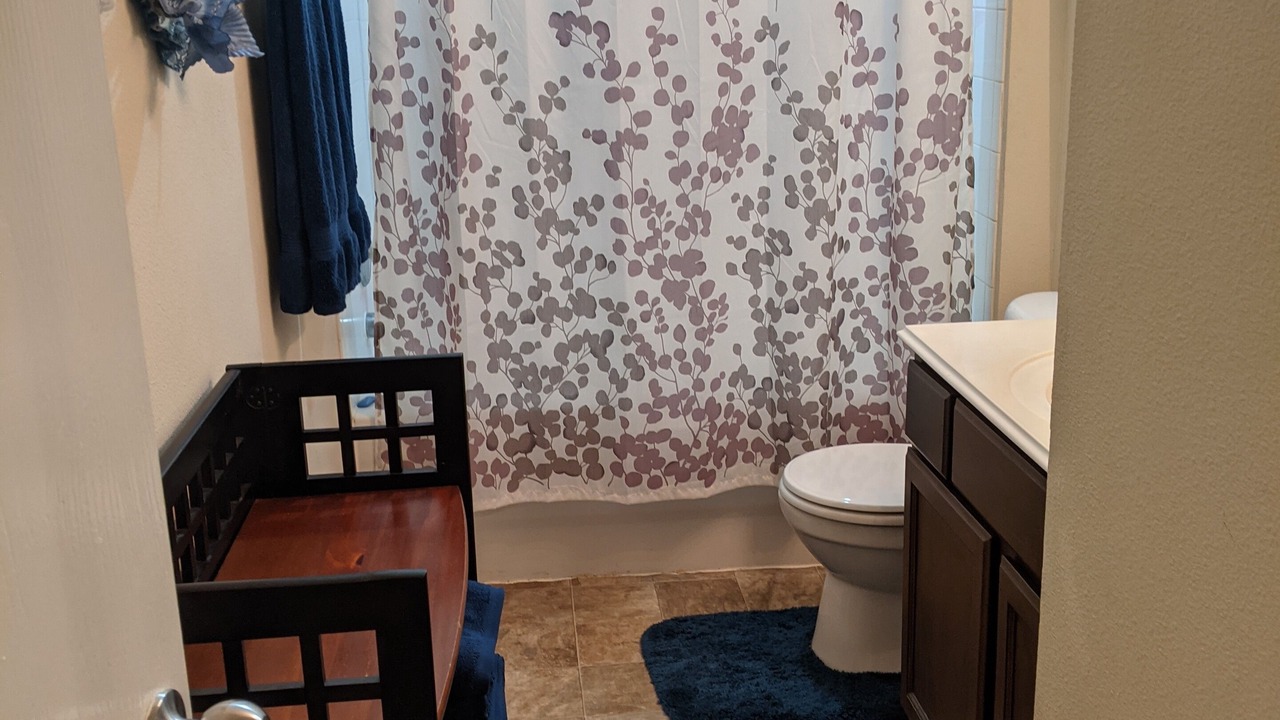 Photo of Bathroom in Willis
