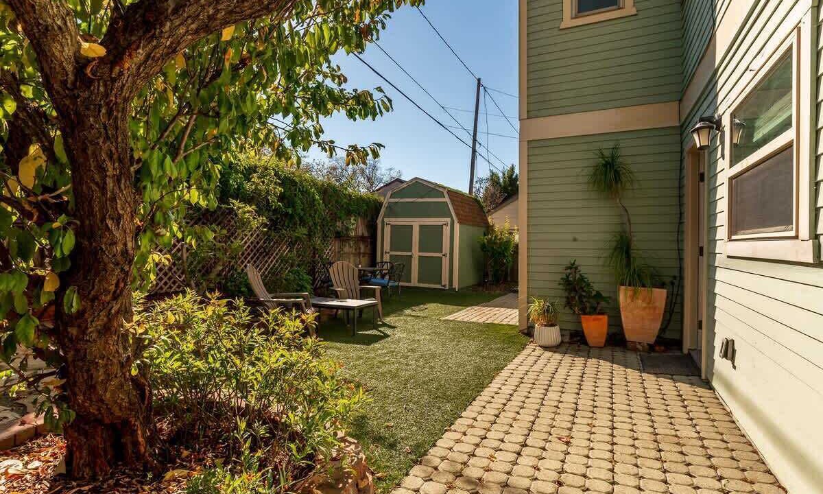 Photo of Patio Balcony in San Luis Obispo