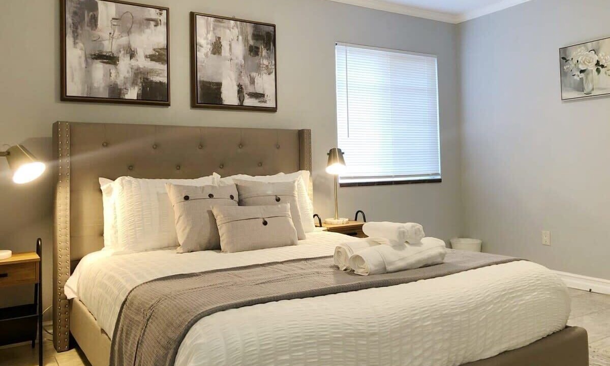 Photo of Bedroom in Willow Glen