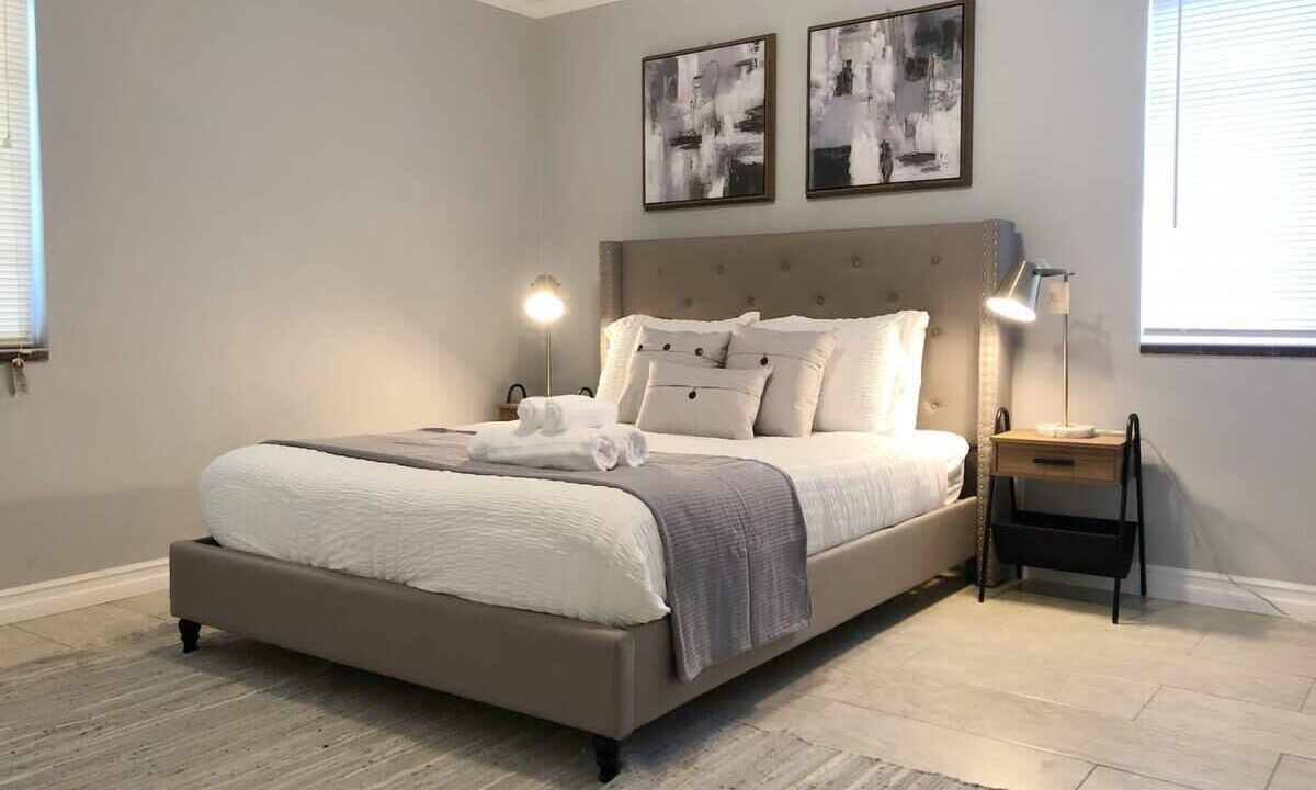 Photo of Bedroom in Willow Glen