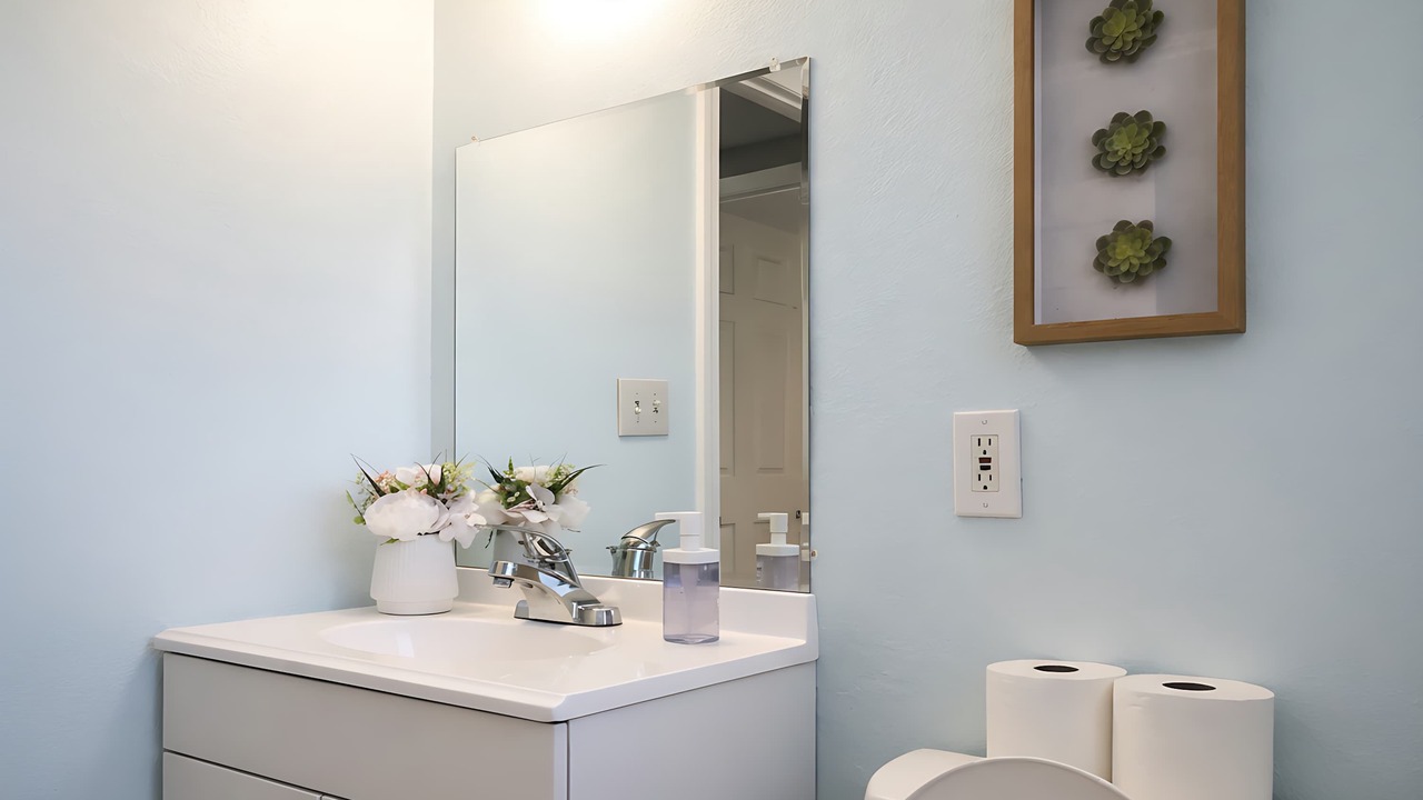 Photo of Bathroom in Willow Glen