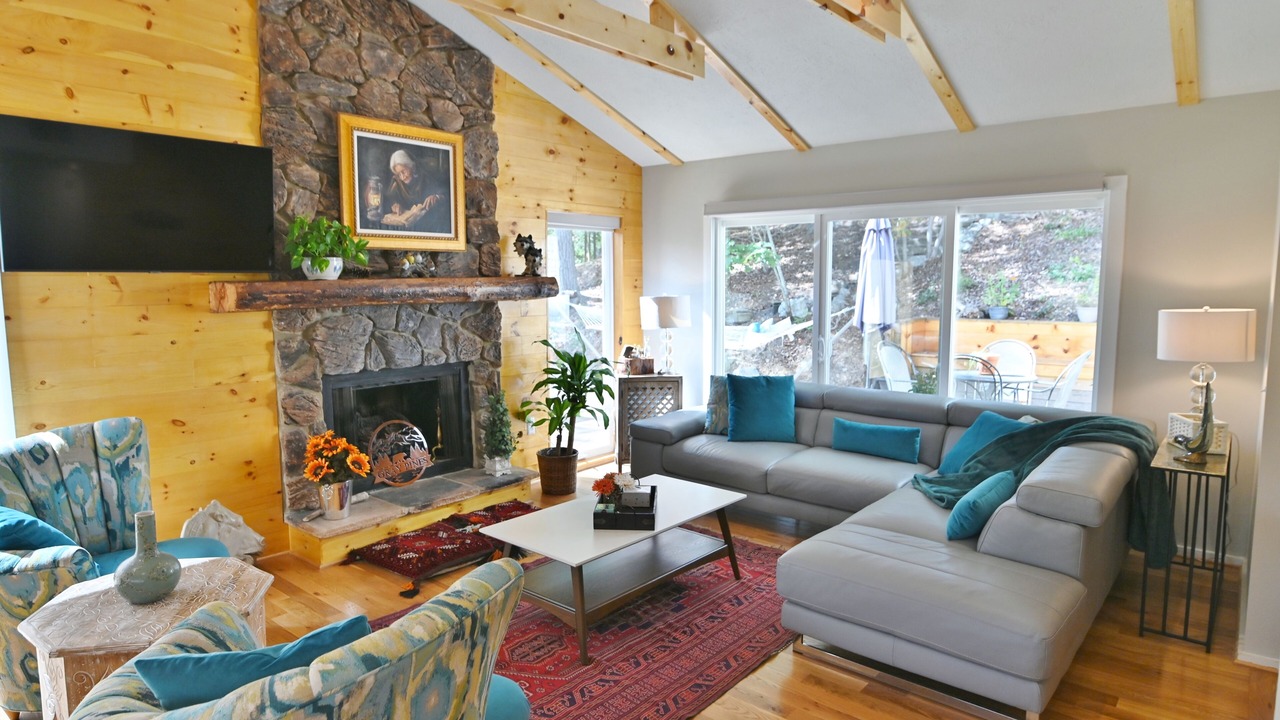 Photo of Livingroom in Basye