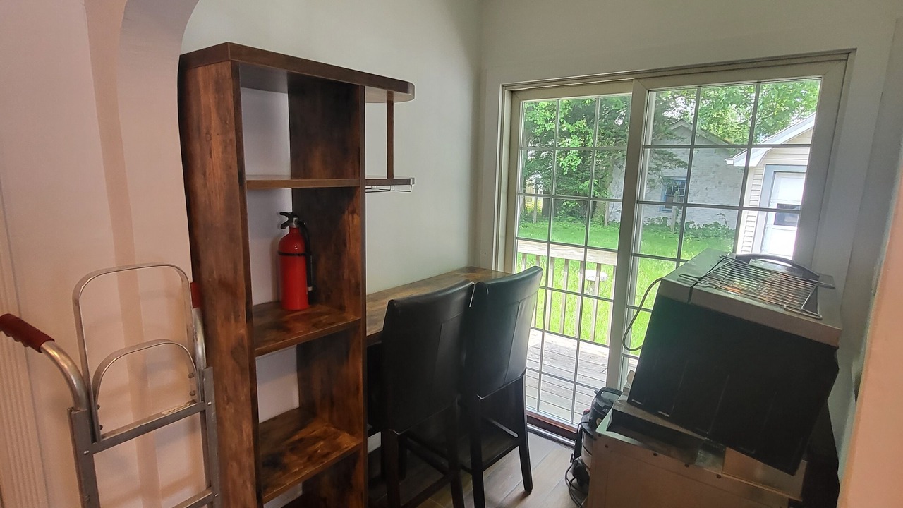 Photo of Livingroom in Teaneck