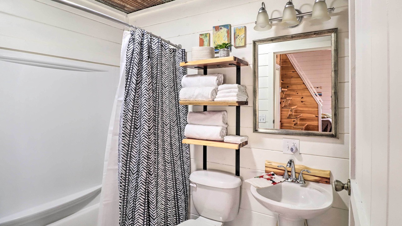 Photo of Bathroom in Mountain View