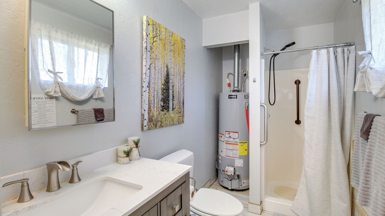 Photo of Bathroom in Springerville