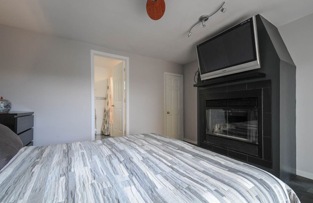 Photo of Bedroom in Prevost