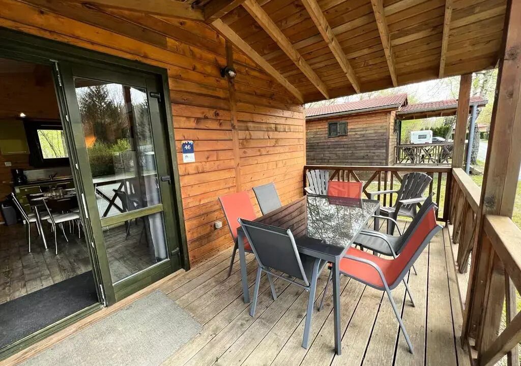 Photo of Outdoor in Leval