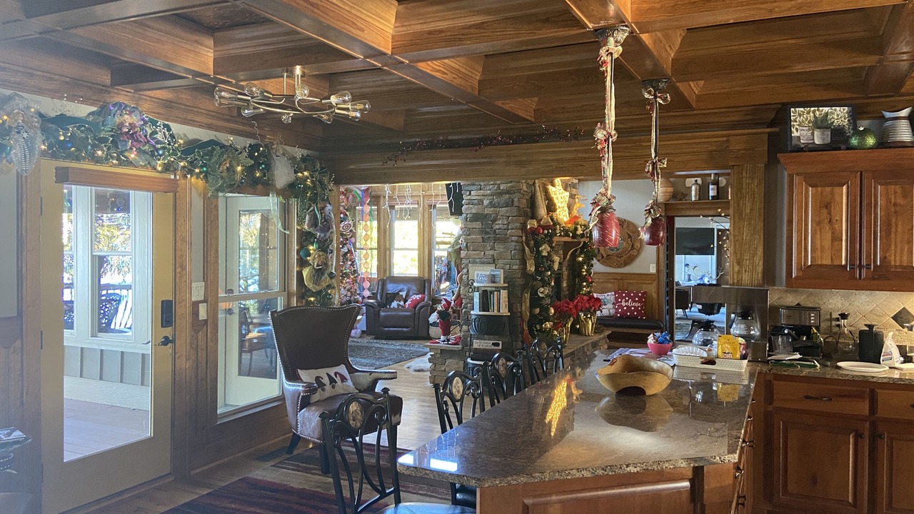 Photo of Kitchen in Reed Creek