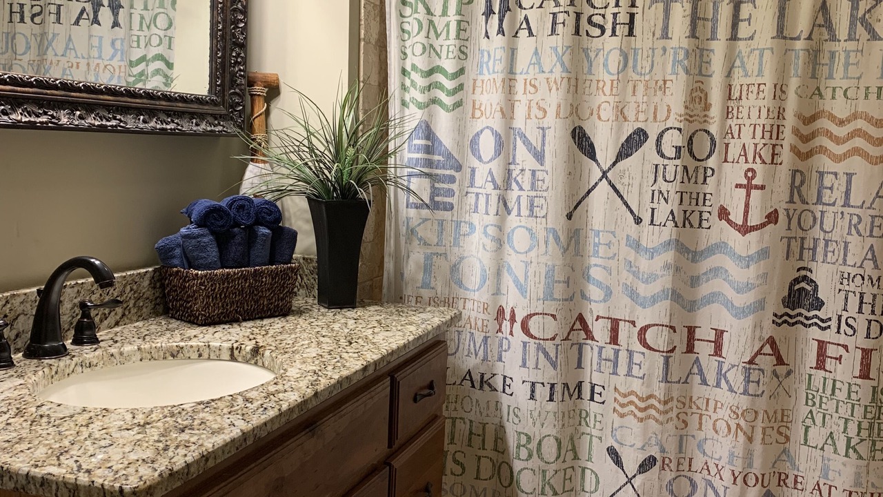 Photo of Bathroom in Reed Creek