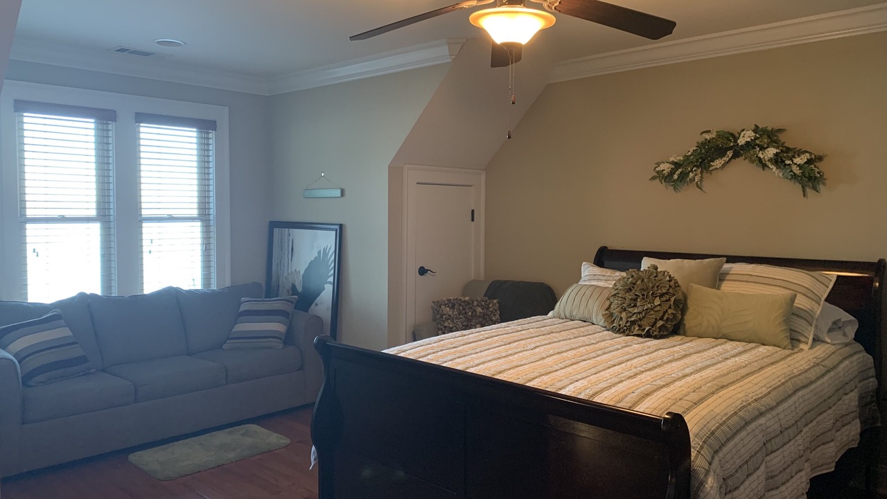 Photo of Bedroom in Reed Creek