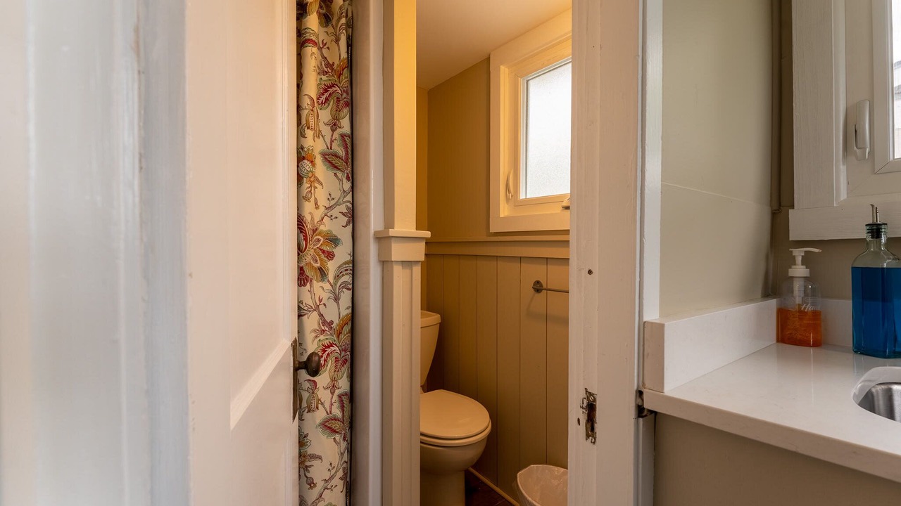 Photo of Bathroom in Weirs Beach