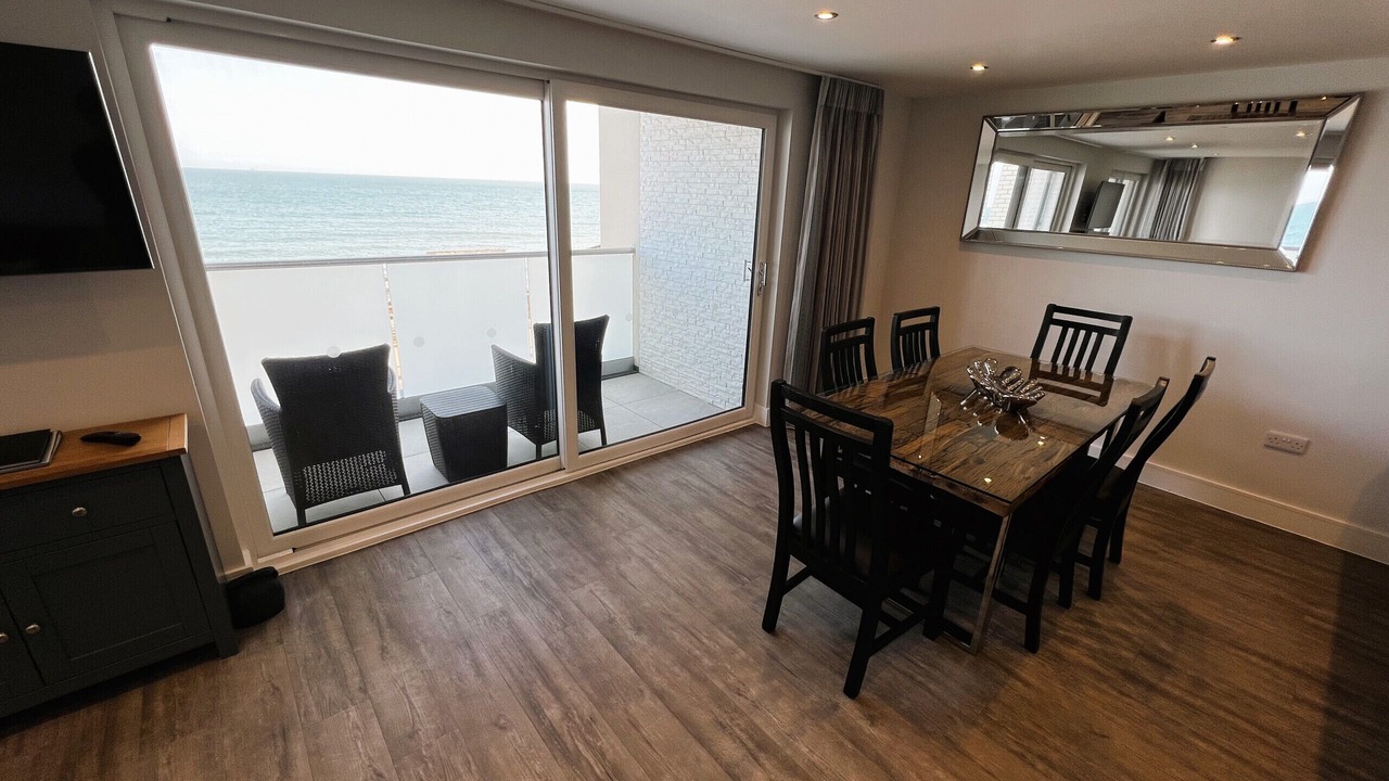 Photo of Others in Sandown