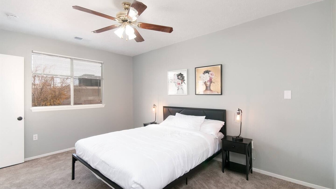 Photo of Bedroom in Uptown