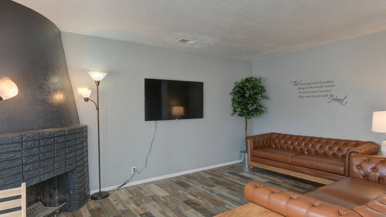 Photo of Bedroom in Uptown