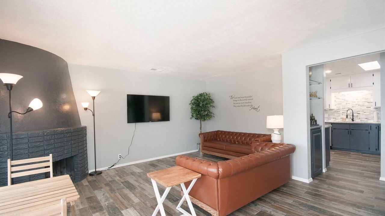 Photo of Bedroom in Uptown