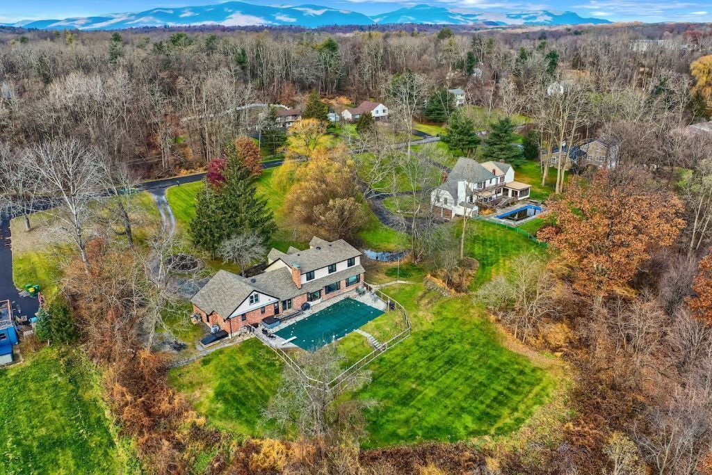 Photo of Outdoor in Mount Marion