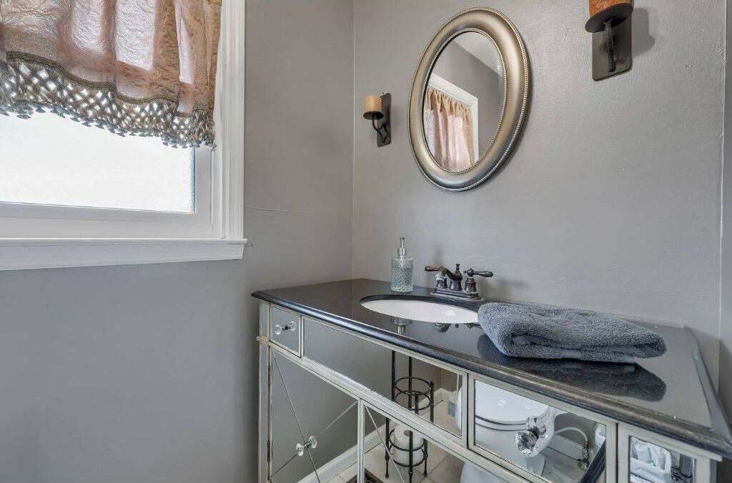 Photo of Bathroom in Mount Marion