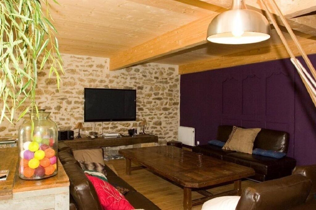 Photo of Livingroom in Saint-Germain-des-Champs