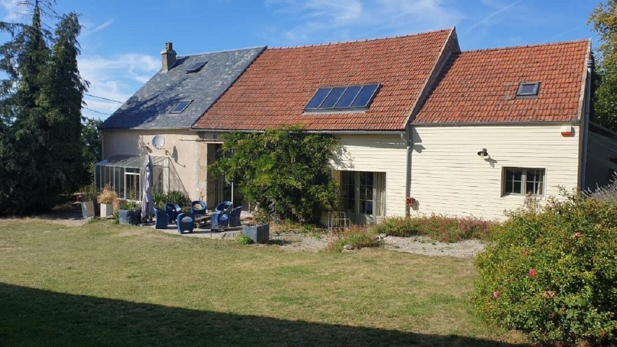 Photo of Outdoor in Saint-Germain-des-Champs