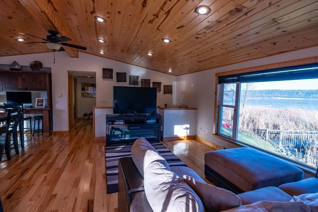 Photo of Livingroom in Walker