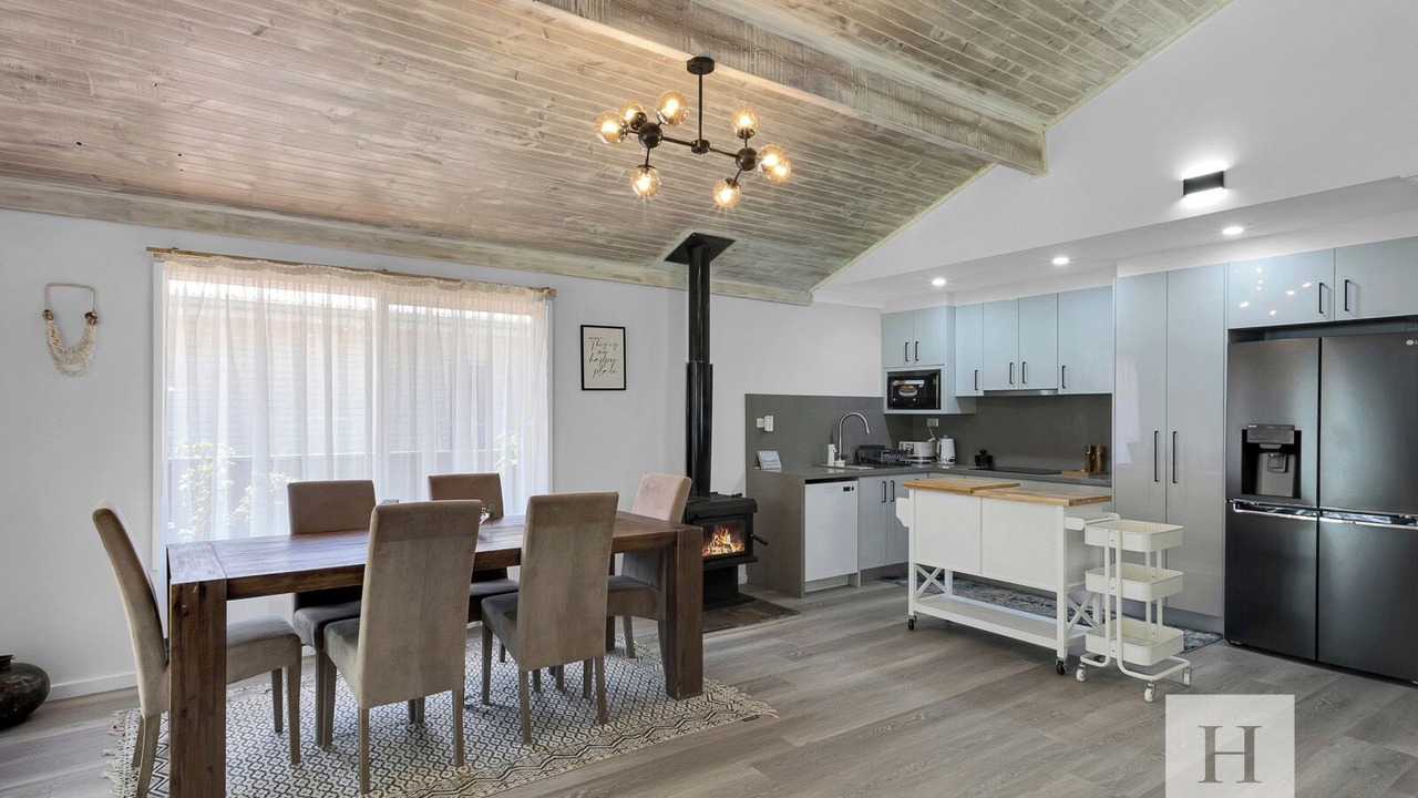 Photo of Others in Chain Valley Bay