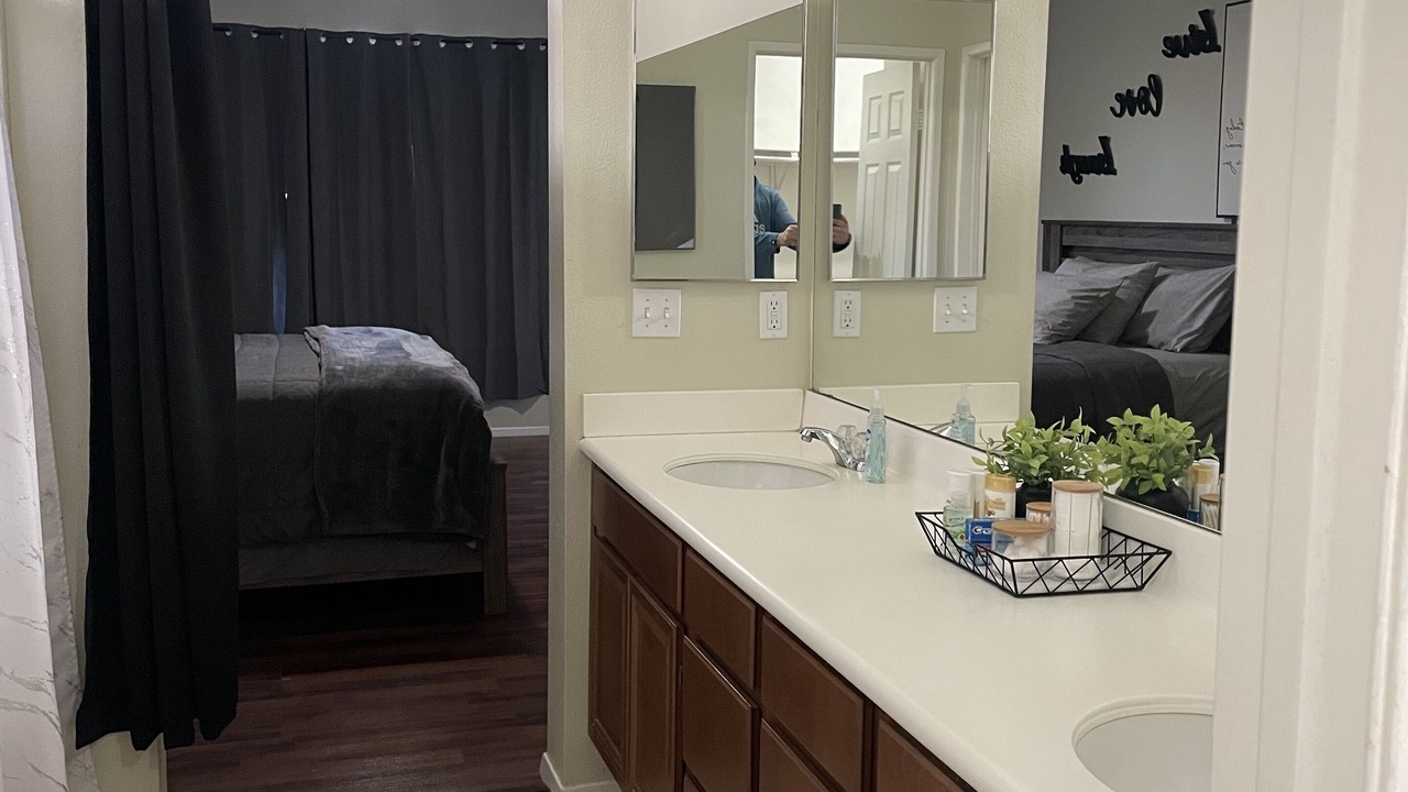 Photo of Bedroom in Coachella