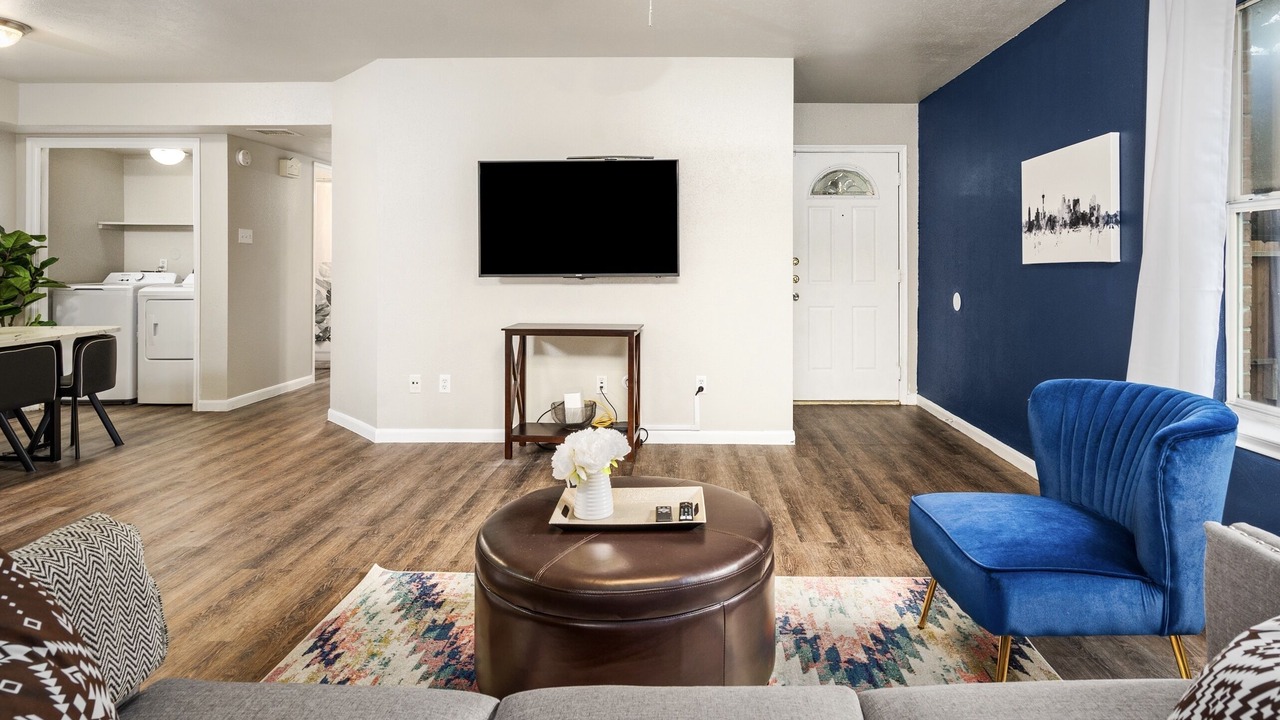 Photo of Livingroom in Cypress