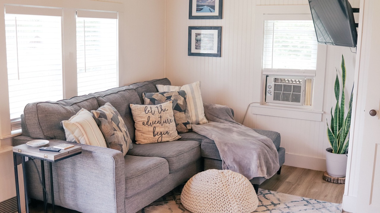 Photo of Livingroom in Hampden
