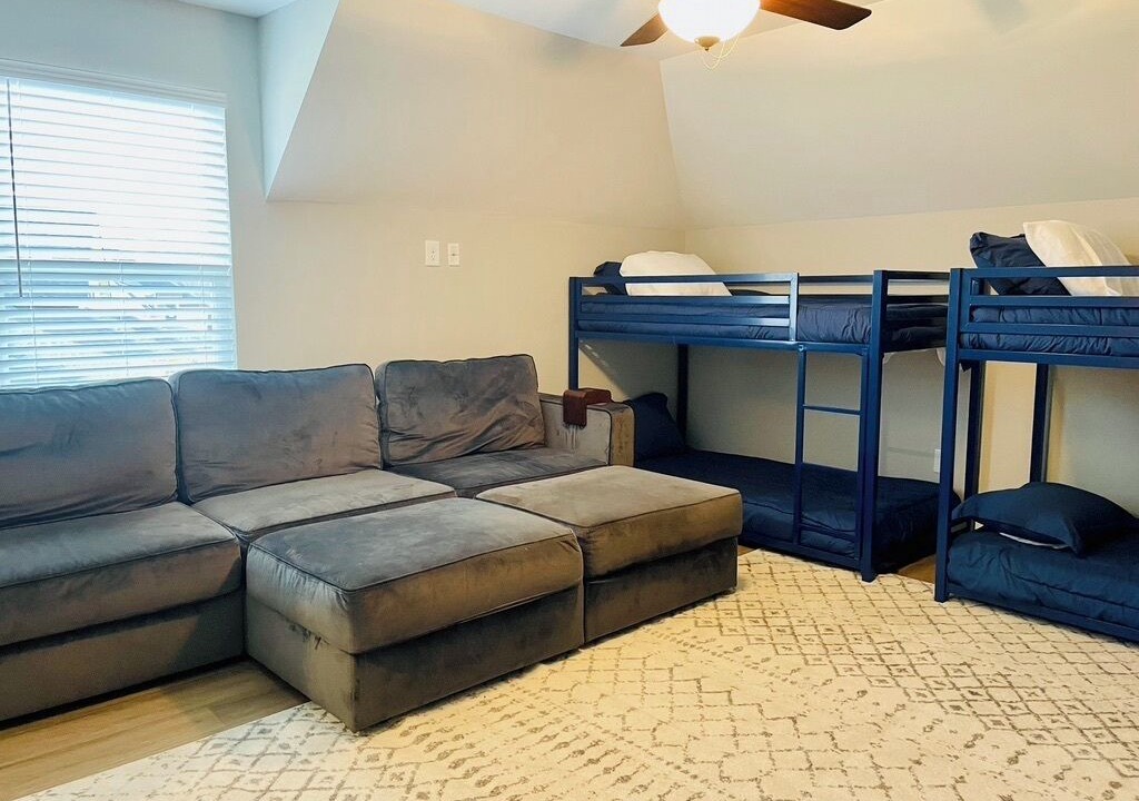 Photo of Livingroom in Tullahoma
