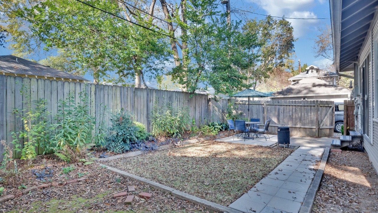 Photo of Outdoor in Highland Historic District