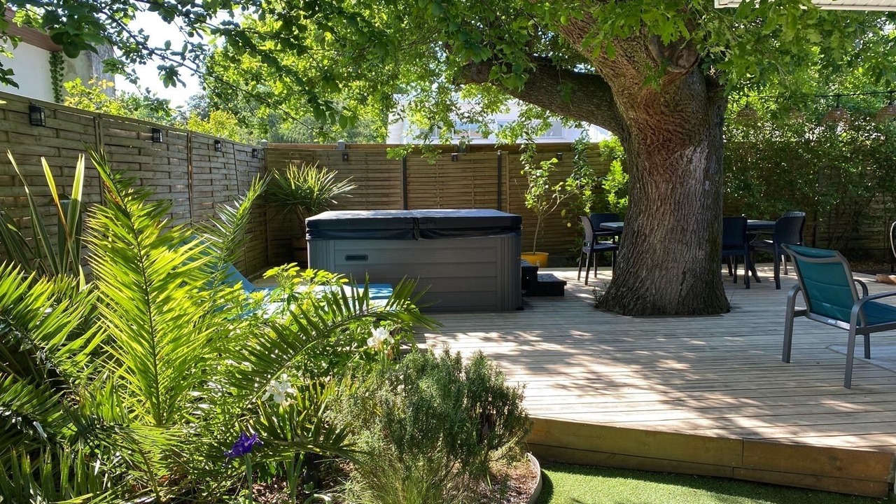 Photo of Patio Balcony in Taussat