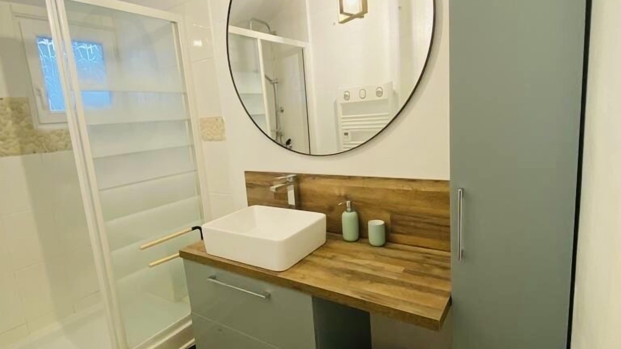 Photo of Bathroom in Taussat