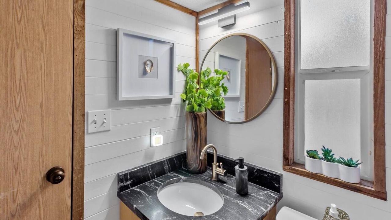Photo of Bathroom in Shreveport